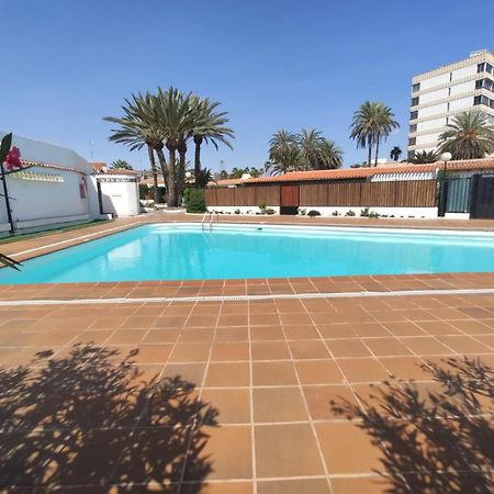 Lovely 2 Bedroom Bungalow With Parking Maspalomas  Exteriör bild