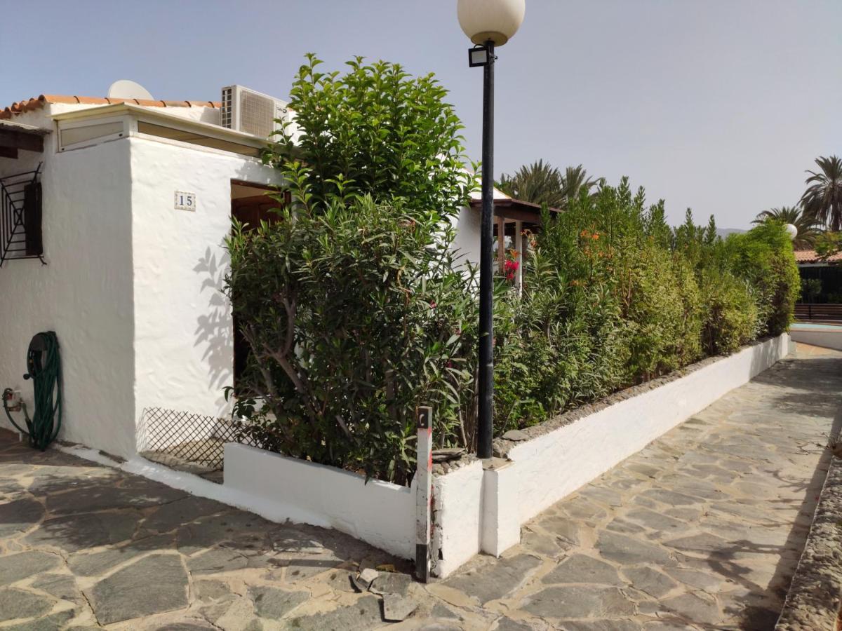 Lovely 2 Bedroom Bungalow With Parking Maspalomas  Exteriör bild